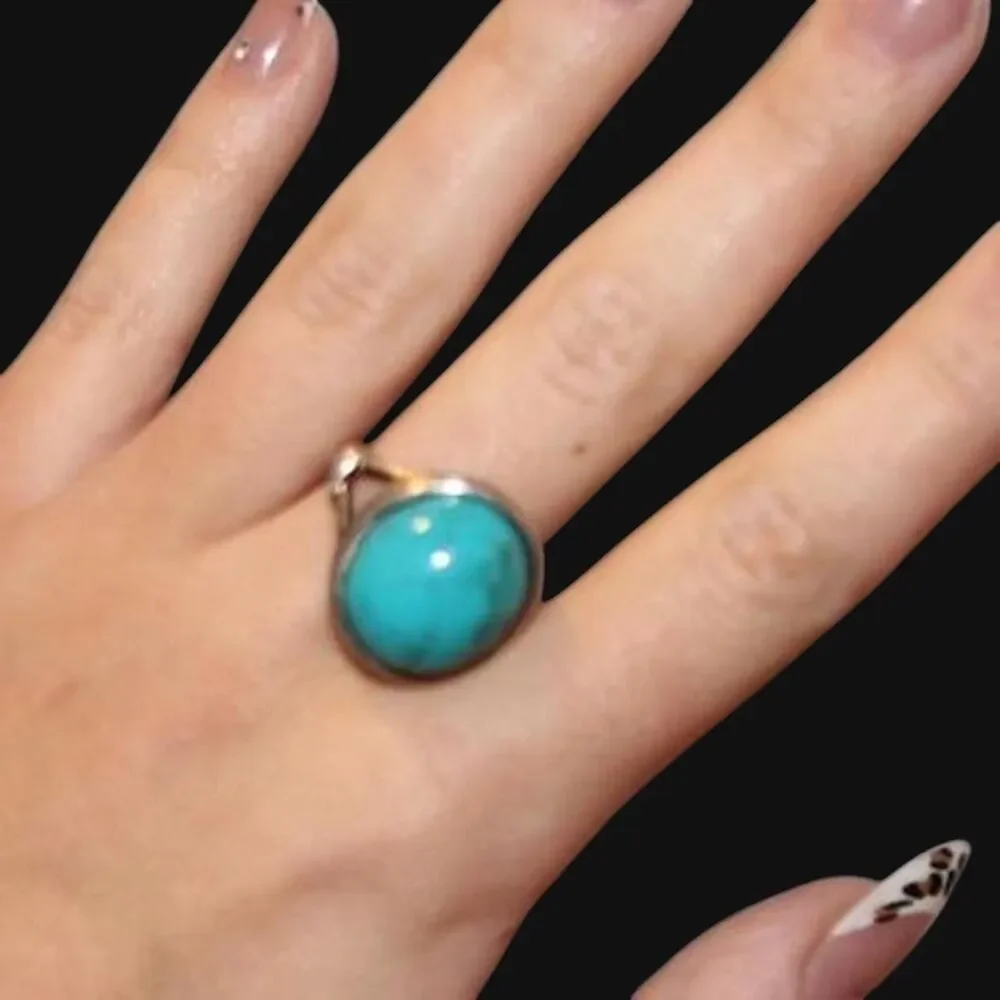 Unbranded Women's Silver and Blue Jewellery